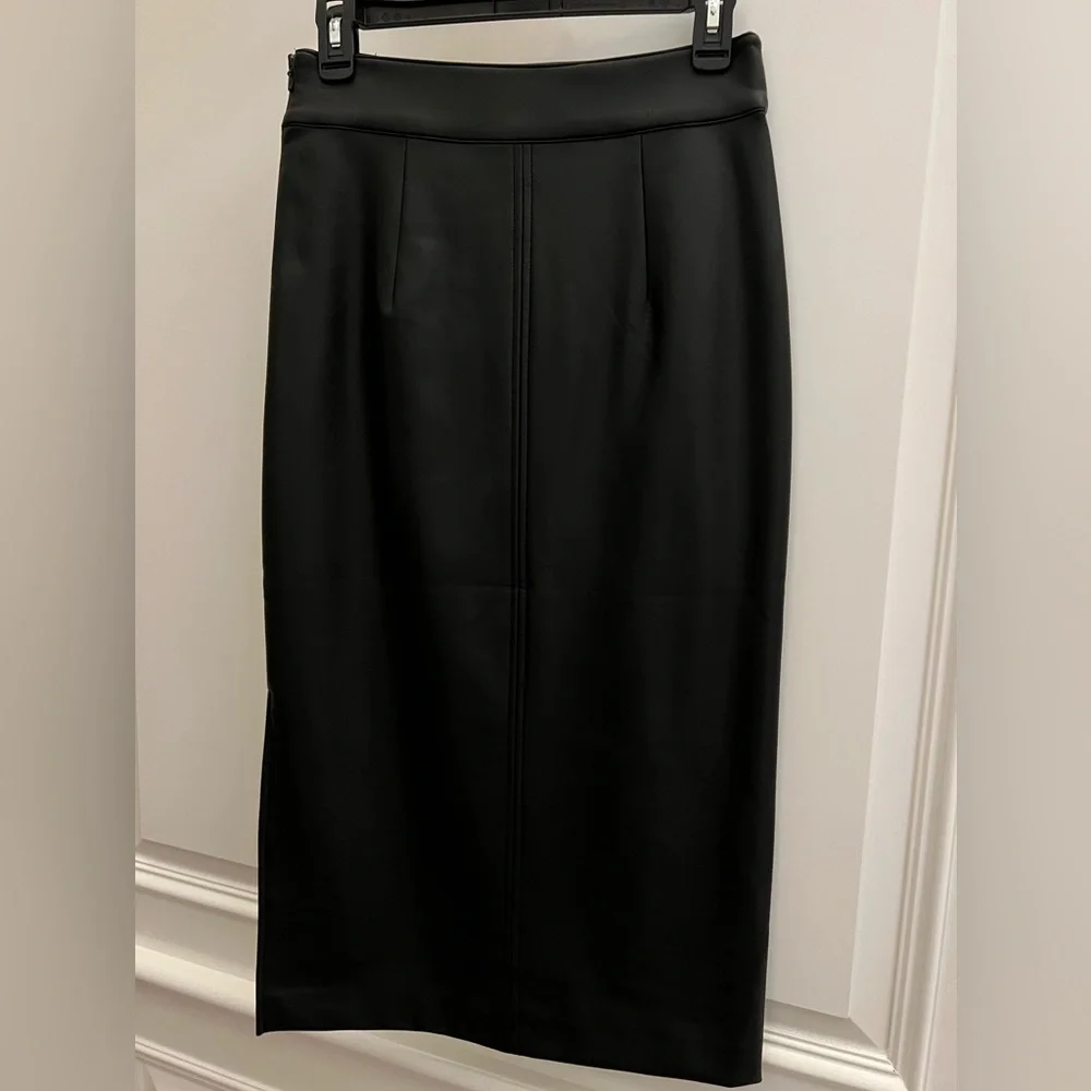 Halogen faux leather skirt. Size 4